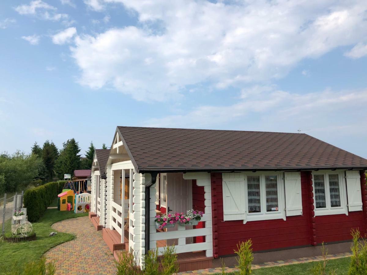 Domki Wczasowe Oskar Chłopy Exteriör bild